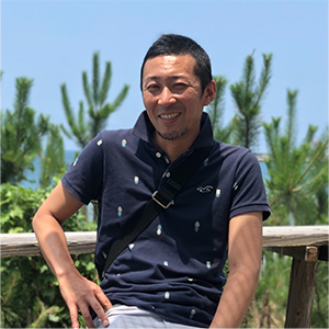 岩崎智之代表取締役